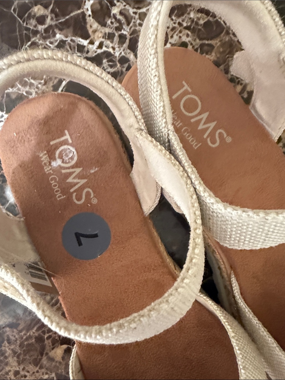 TOMS Natural Canvas Strappy Sandals.Size 7 NWT - Picture 2 of 5